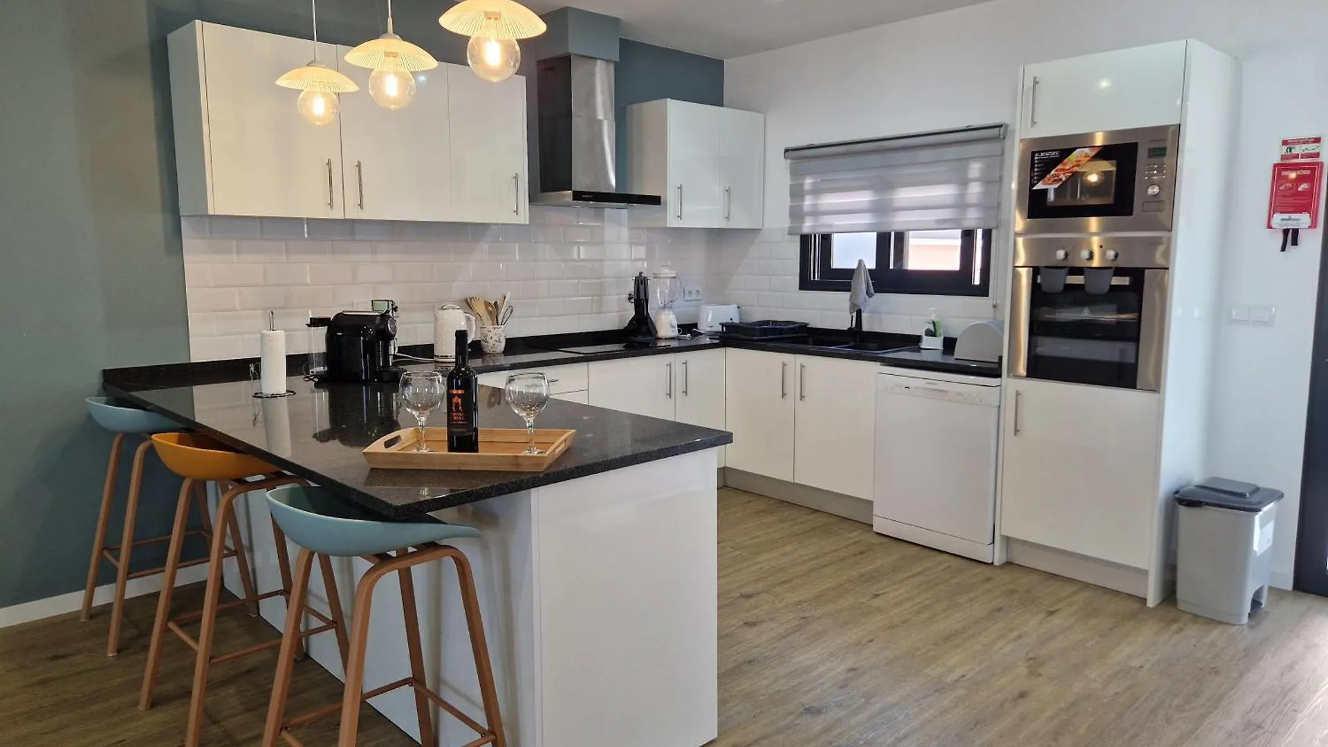 Apartment C - Delightful 2 Bedroom Vacation Home Machico  Portugal